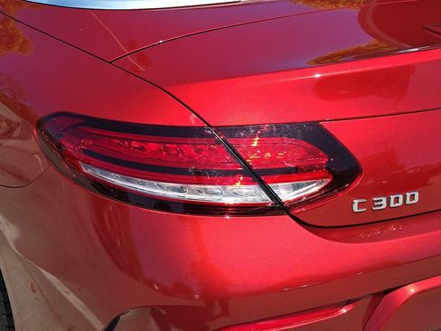 Used 2023 Mercedes-Benz C 300 Cabriolet image 37