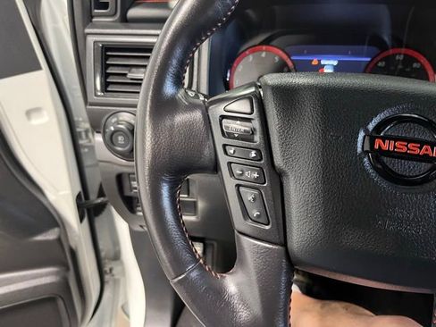 Used 2021 Nissan Titan PRO-4X w/ Pro-4x Convenience Package image 24
