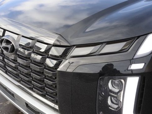 Certified 2025 Hyundai Palisade Limited image 11