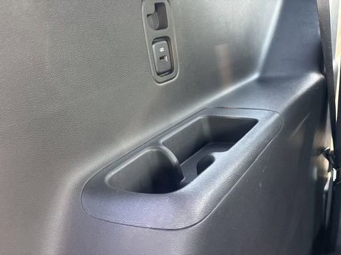 Used 2023 Chevrolet Traverse LT w/ Midnight/Sport Edition image 18