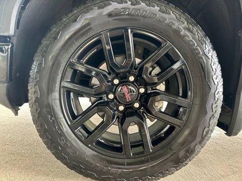 Used 2022 GMC Sierra 1500 Elevation w/ Elevation Premium Package AWD/4WD image 27