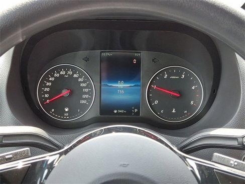 Used 2025 Mercedes-Benz Sprinter 2500 image 21