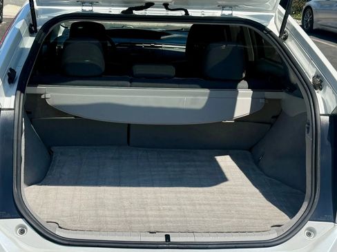 Used 2010 Toyota Prius Two image 7