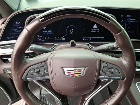 Certified 2022 Cadillac Escalade Premium Luxury Platinum w/ Heavy-Duty Trailer Package AWD/4WD image 14