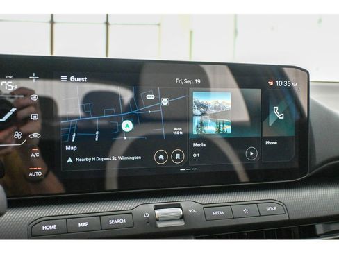 New 2025 Kia K4 GT-Line image 33