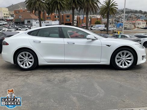 Used 2018 Tesla Model S 75D AWD/4WD image 3