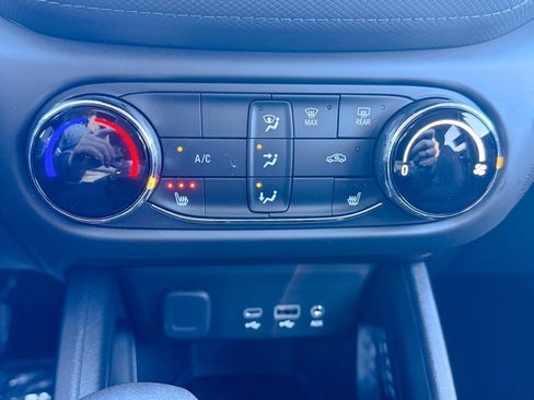 Certified 2023 Chevrolet TrailBlazer LT image 28