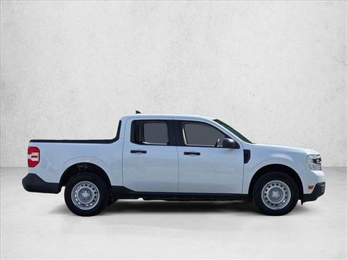 Used 2022 Ford Maverick XL FWD image 4