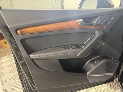 Certified 2023 Audi Q5 2.0T Prestige AWD/4WD image 21