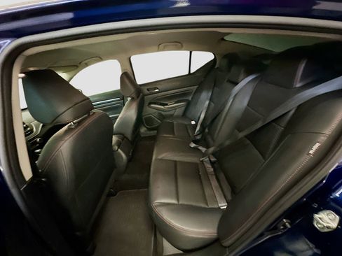 Used 2023 Nissan Altima 2.5 SR image 28