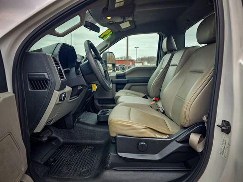 Used 2019 Ford F350 XL w/ Power Equipment Group image 17