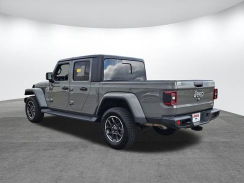 Used 2022 Jeep Gladiator Overland w/ Popular Equipment Package image 6