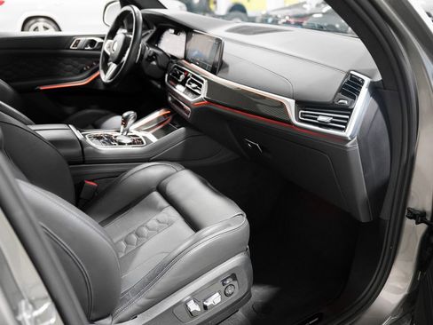 Used 2022 BMW X5 M w/ Competition Package 2 AWD/4WD image 24