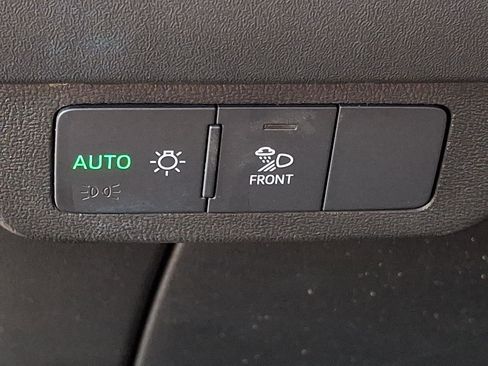 Used 2023 Audi Q4 e-tron Prestige w/ 20" Wheel Package image 19