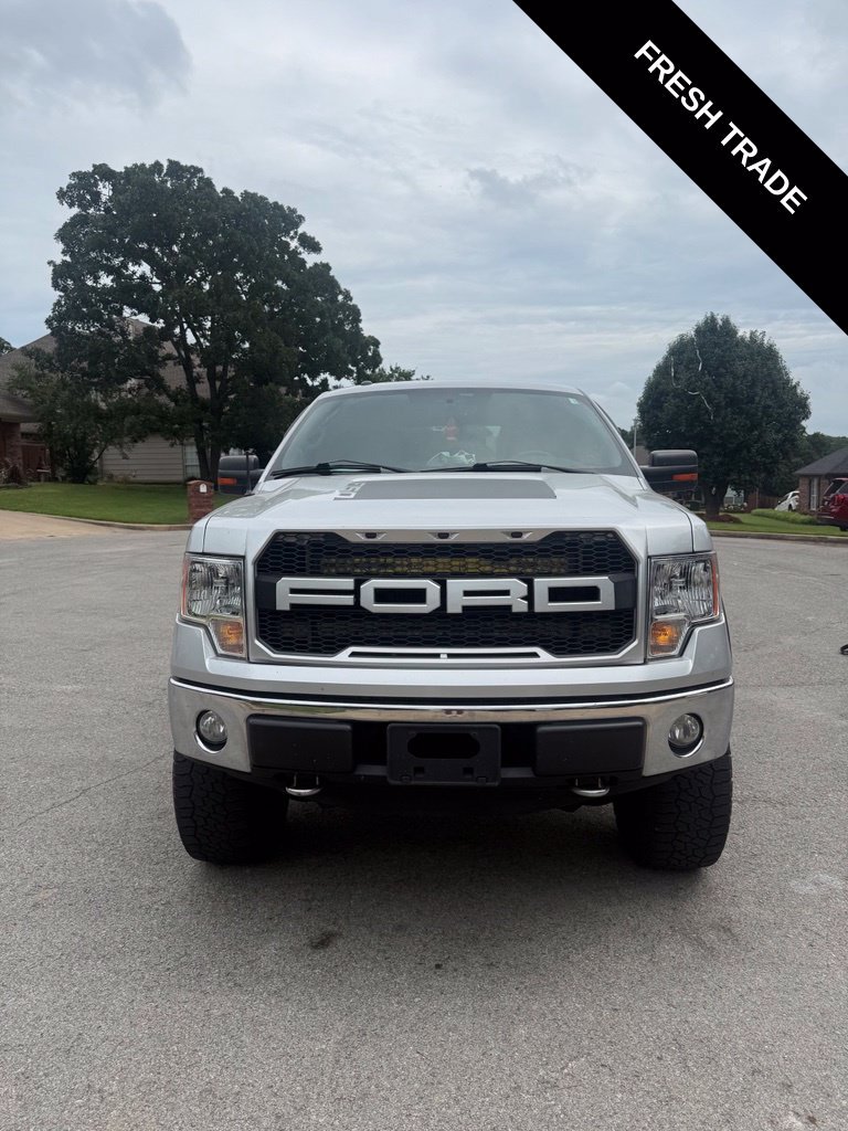 Used 2013 Ford F150 XLT w/ XLT Chrome Pkg AWD/4WD image 2