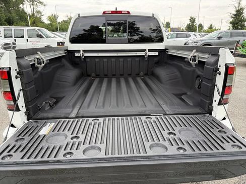 Certified 2022 Nissan Frontier Pro-X RWD image 21