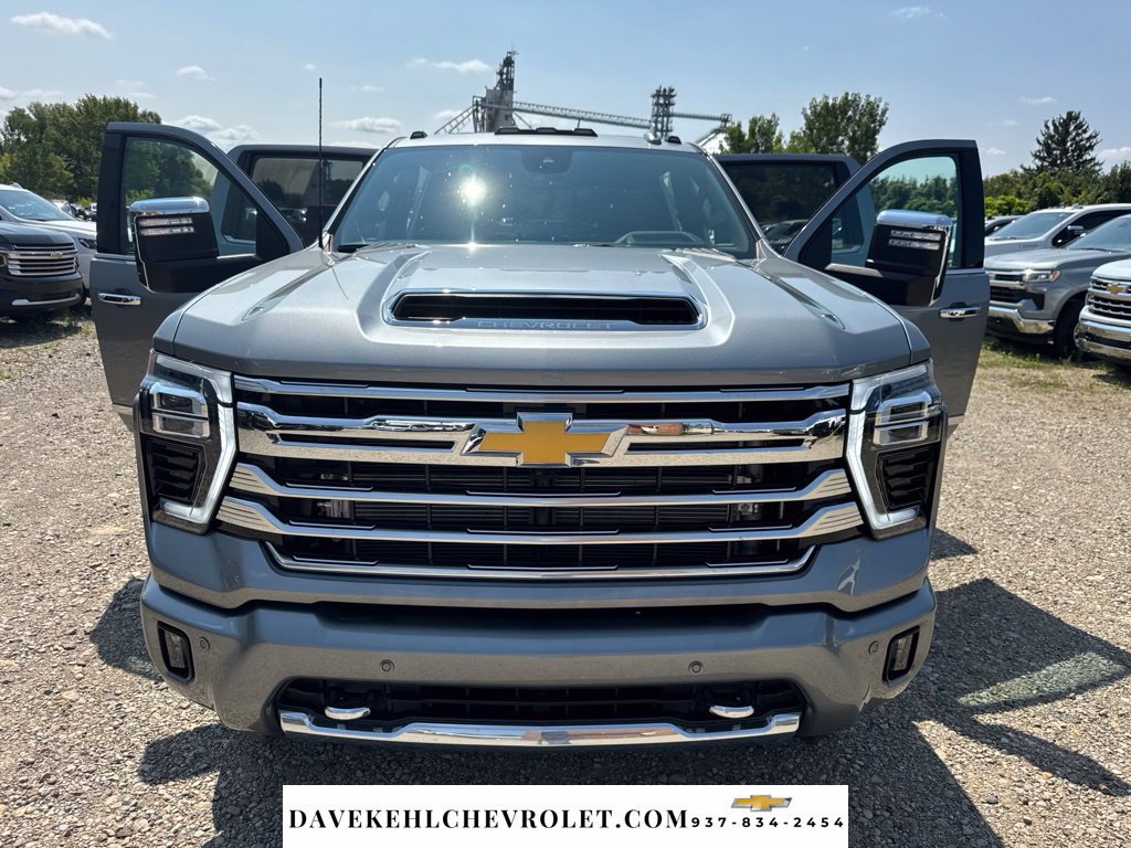 Used 2025 Chevrolet Silverado 3500 High Country w/ High Country Premium Package AWD/4WD image 49