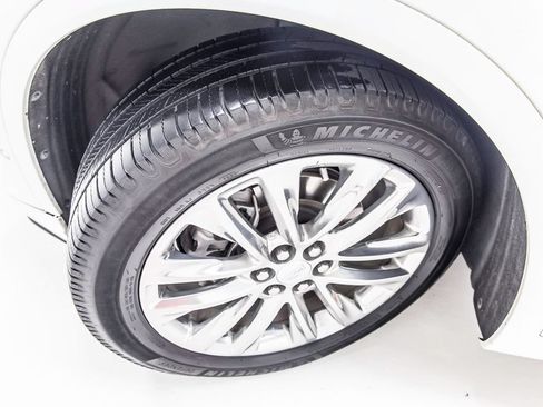 Used 2021 Cadillac XT6 Premium Luxury FWD image 14