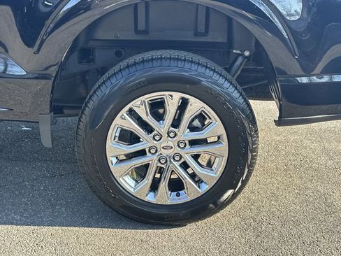 Used 2024 Ford F150 XLT w/ Equipment Group 302A MID image 22