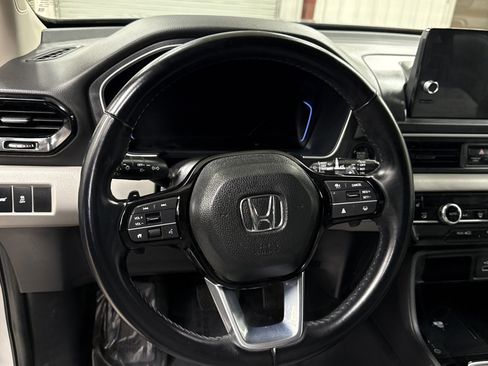 Used 2023 Honda Pilot EX-L image 7