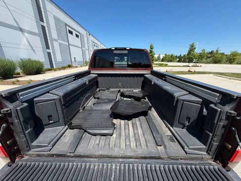 Used 2016 Nissan Titan Platinum Reserve AWD/4WD image 29
