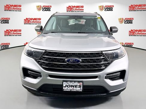 Used 2022 Ford Explorer XLT w/ Class IV Trailer Tow Package AWD/4WD image 10