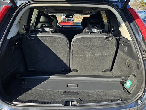 Used 2024 Volvo XC90 B6 Plus w/ Protection Package Premier image 15