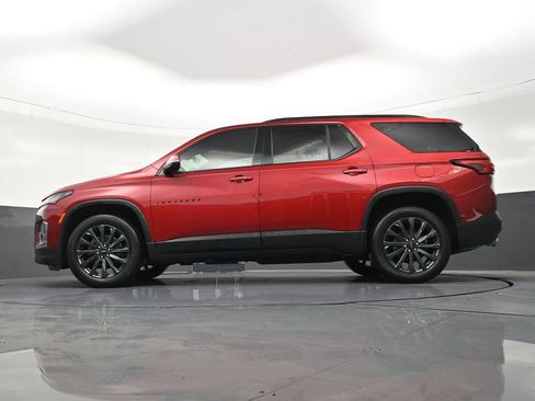Used 2023 Chevrolet Traverse RS FWD image 25