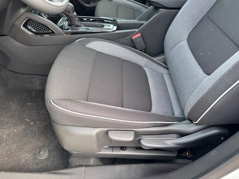 New 2026 Chevrolet TrailBlazer LT image 9