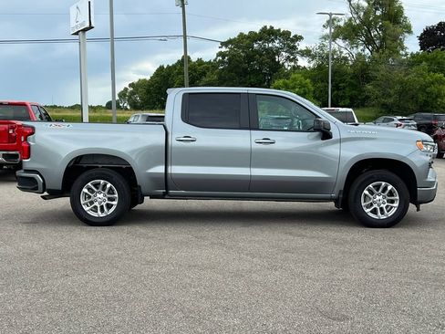 Used 2026 Chevrolet Silverado 1500 RST AWD/4WD image 44