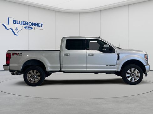 Used 2019 Ford F250 Platinum w/ Platinum Ultimate Package AWD/4WD image 4