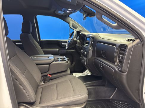 Used 2025 Chevrolet Silverado 2500 W/T w/ WT Convenience Package AWD/4WD image 23