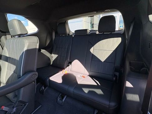 New 2026 Buick Enclave Avenir image 20