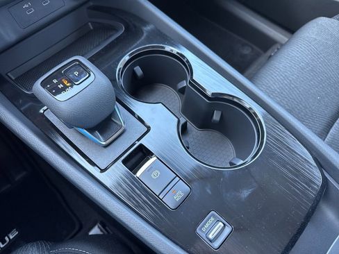 New 2026 Nissan Rogue SV FWD image 31