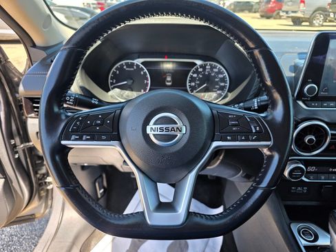 Used 2020 Nissan Sentra SV FWD image 44