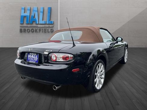 Used 2008 MAZDA MX-5 Miata Grand Touring w/ Premium Pkg RWD image 5