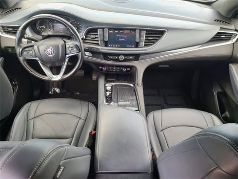 Used 2024 Buick Enclave Essence w/ Technology Package image 17