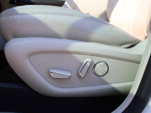 Used 2019 Lincoln MKC Reserve image 66