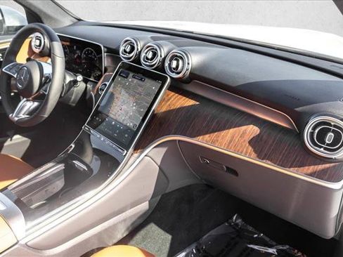 New 2026 Mercedes-Benz GLC 300 4MATIC image 26