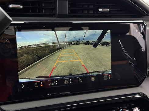 New 2026 GMC Sierra 2500 AT4 w/ AT4 Premium Plus Package image 14