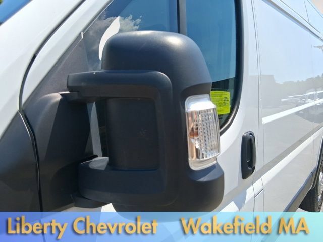 Used 2025 RAM ProMaster 2500 w/ Convenience Group FWD image 11