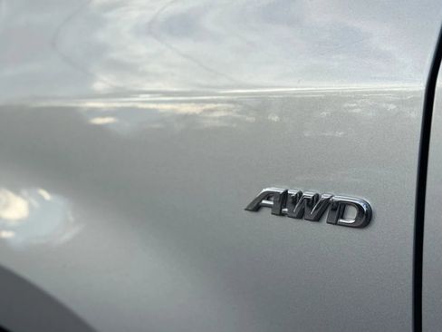 Used 2016 Toyota Sienna Limited image 36