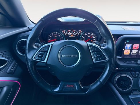 Used 2016 Chevrolet Camaro SS image 23