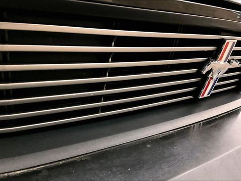 Used 2012 Ford Mustang Premium image 30