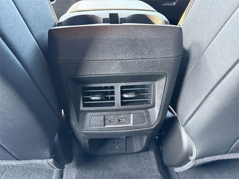 Used 2025 GMC Canyon AT4 w/ Nightfall Edition image 25