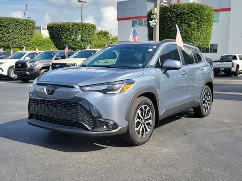 Used 2024 Toyota Corolla Cross AWD Hybrid image 6