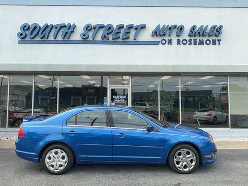 Used 2011 Ford Fusion SE w/ 202A Rapid Spec Order Code FWD image 1