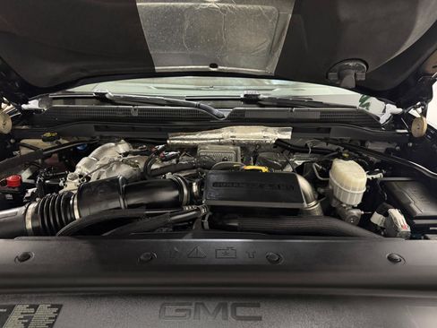 Used 2018 GMC Sierra 3500 Denali w/ Duramax Plus Package AWD/4WD image 52