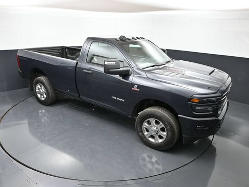 New 2026 RAM 2500 Big Horn AWD/4WD image 41