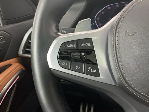 Used 2022 BMW X6 xDrive40i w/ Executive Package image 15